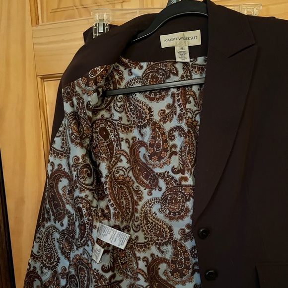 NWT Jones New York Paisley-Lined Jacket Suit - Picture 2 of 6